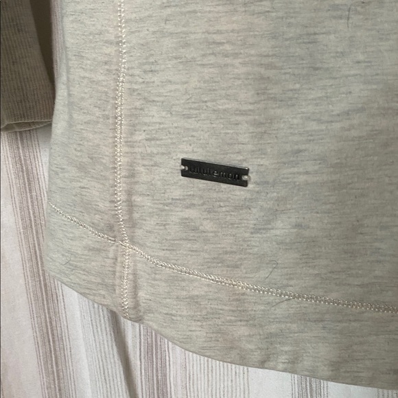 LULULEMON Method Wrap Sweater Size 6 - Picture 6 of 9